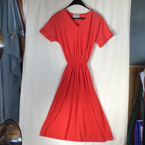 Summer Dress - Melissa Lane - Picture 2 of 5